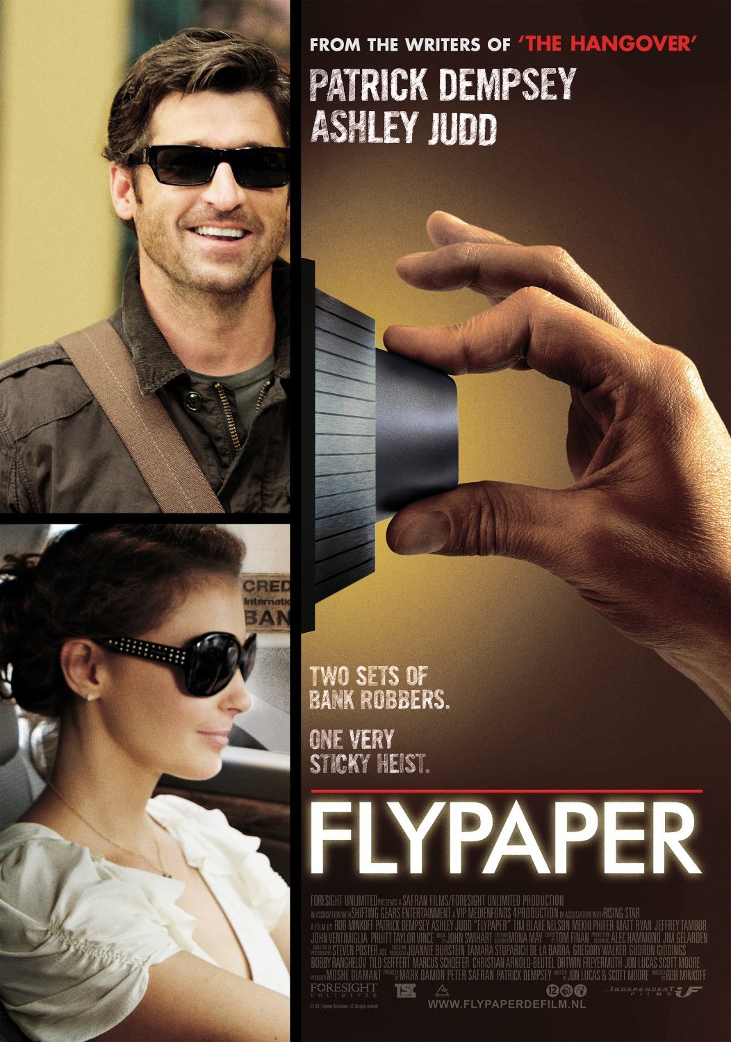 ดูหนังออนไลน์ Flypaper (2011) ปล้นสะดุด…มาหยุดที่รัก